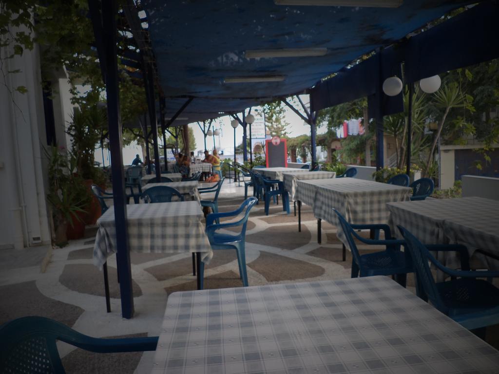 To Kamari Apartment Paralia Agias Foteinis Bagian luar foto