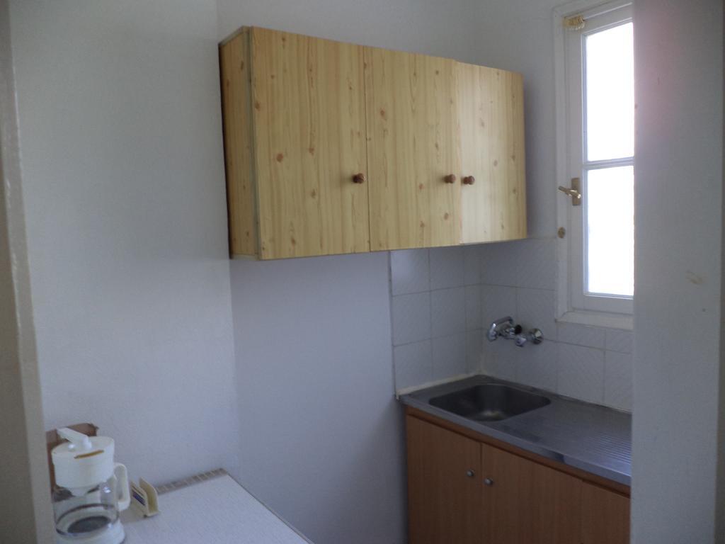 To Kamari Apartment Paralia Agias Foteinis Ruang foto