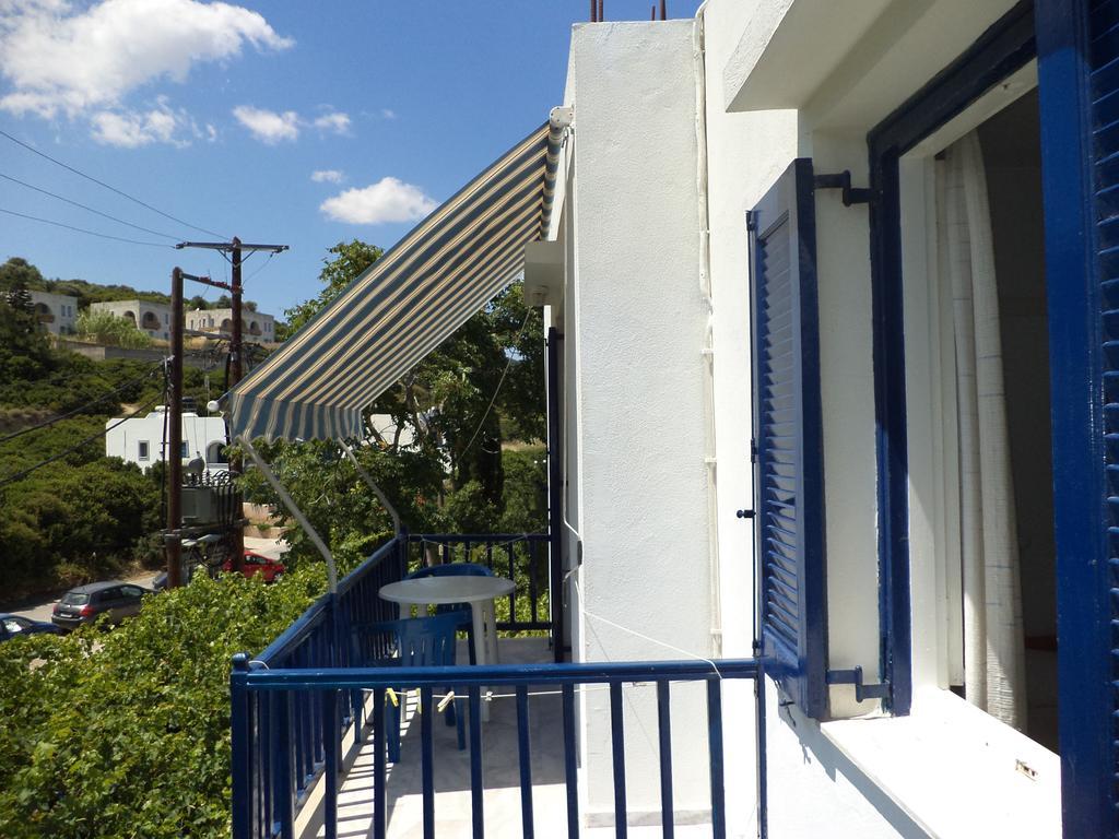 To Kamari Apartment Paralia Agias Foteinis Ruang foto
