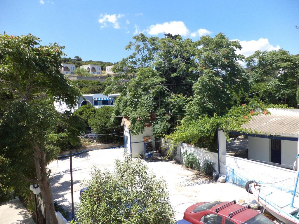 To Kamari Apartment Paralia Agias Foteinis Ruang foto