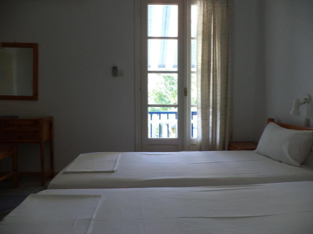 To Kamari Apartment Paralia Agias Foteinis Ruang foto