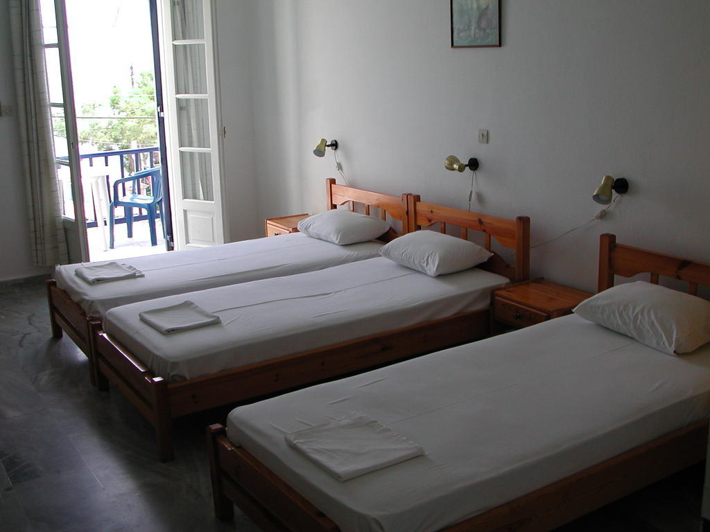 To Kamari Apartment Paralia Agias Foteinis Ruang foto